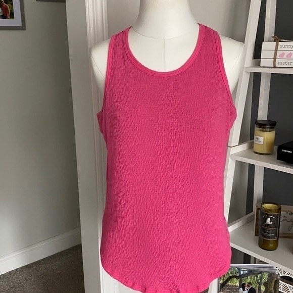 Design lab sleeveless top - Picture 1 of 4